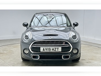 Used MINI Hatch 2019 for sale - 77984905: Photo