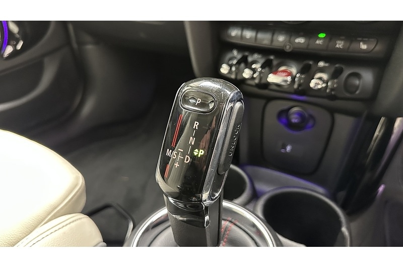 Used MINI Hatch 2019 for sale - 77984905: Photo 52