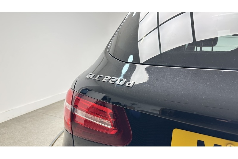 Used Mercedes-Benz GLC 2018 for sale - 76784539: Photo 14