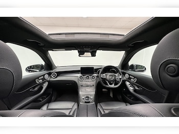 Used Mercedes-Benz GLC 2018 for sale - 76784539: Photo