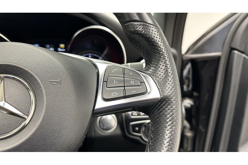 Used Mercedes-Benz GLC 2018 for sale - 76784539: Photo 47