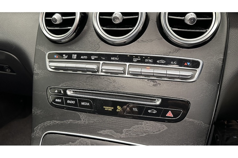 Used Mercedes-Benz GLC 2018 for sale - 76784539: Photo 59