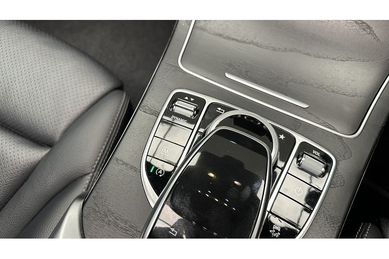 Used Mercedes-Benz GLC 2018 for sale - 76784539: Photo 61