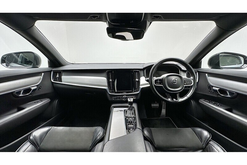 Used Volvo V90 2019 for sale - 77555831: Photo 2