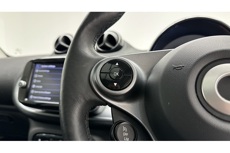 Used smart fortwo 2022 for sale - 78083670: Photo 32