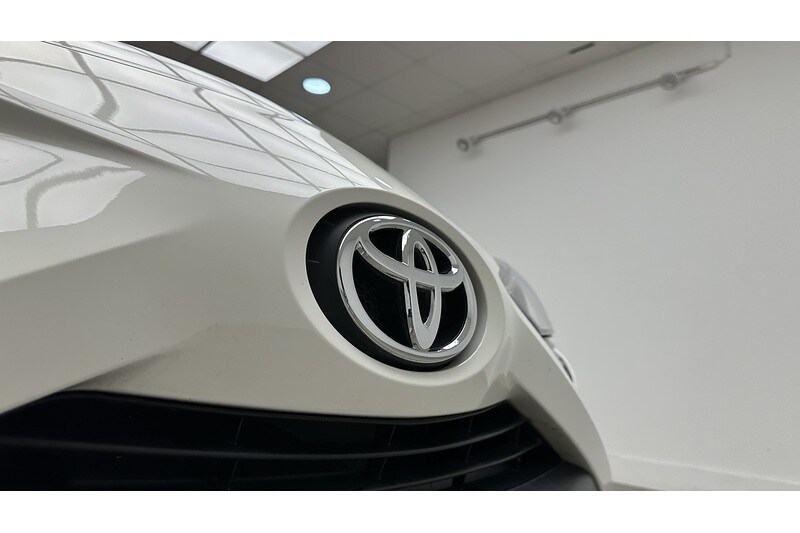 Used Toyota AYGO for sale - 77963579: Photo 17