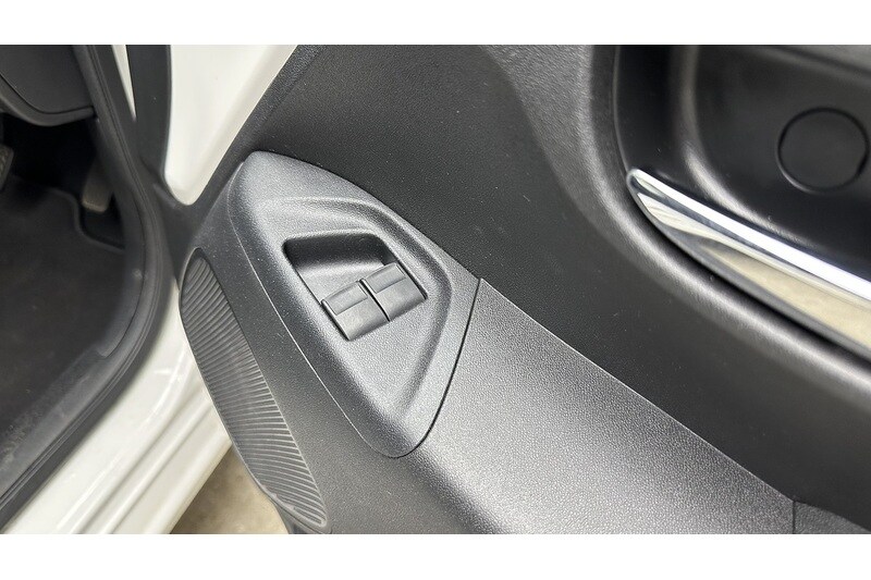 Used Toyota AYGO for sale - 77963579: Photo 24