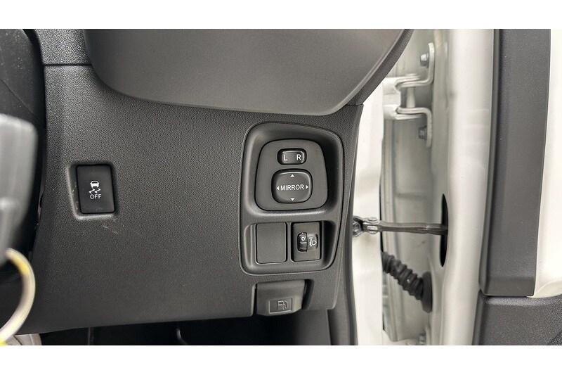 Used Toyota AYGO for sale - 77963579: Photo 27