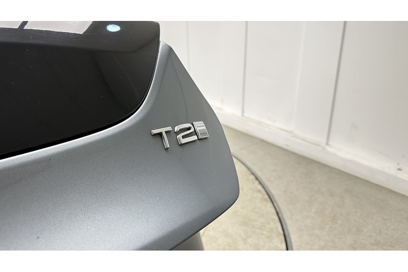 Used Volvo V40 2017 for sale - 78016599: Photo 15