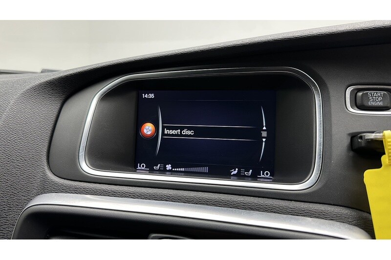 Used Volvo V40 2017 for sale - 78016599: Photo 37