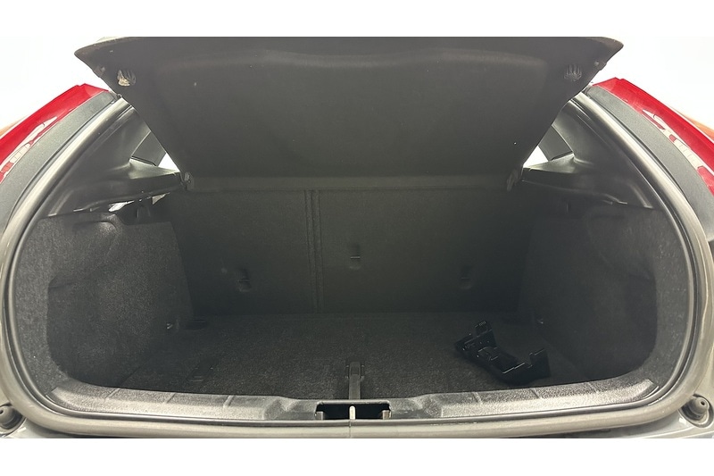 Used Volvo V40 2017 for sale - 78016599: Photo 45