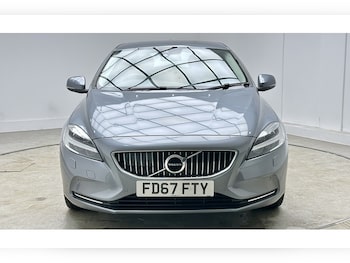 Used Volvo V40 2017 for sale - 78016599: Photo