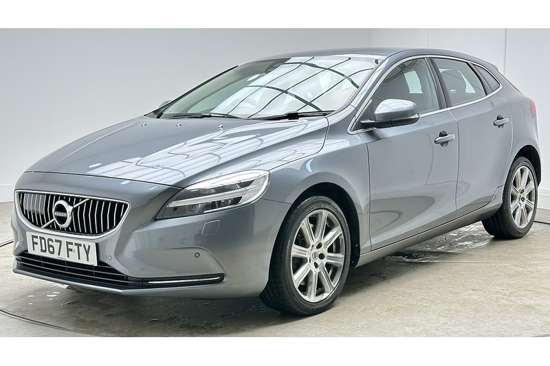 Used Volvo V40 2017 for sale - 78016599: Photo 8