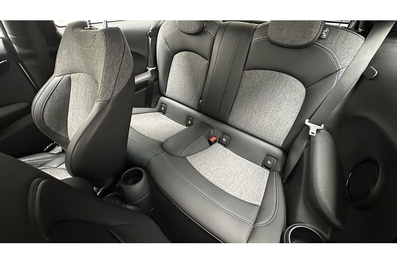 Used MINI Hatch 2020 for sale - 78197501: Photo 25