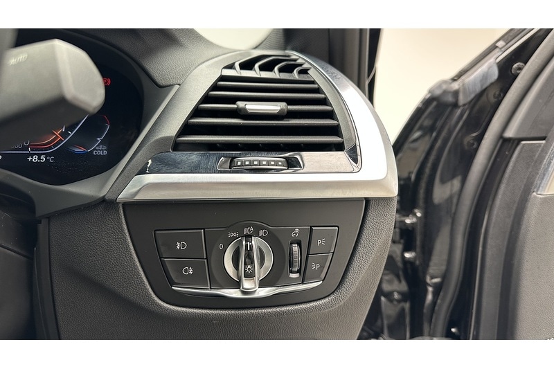 Used BMW X4 2021 for sale - 77984925: Photo 37