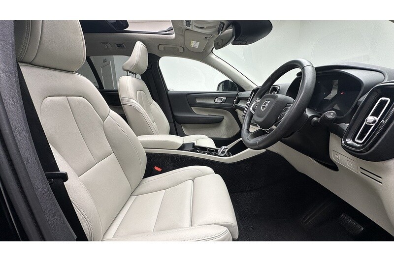 Used Volvo XC40 2020 for sale - 77461179: Photo 31