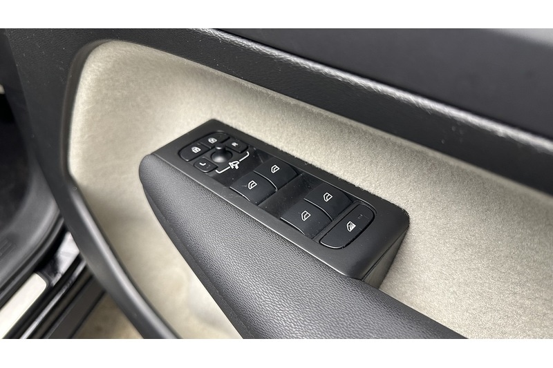 Used Volvo XC40 2020 for sale - 77461179: Photo 35