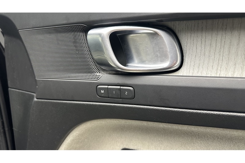 Used Volvo XC40 2020 for sale - 77461179: Photo 36