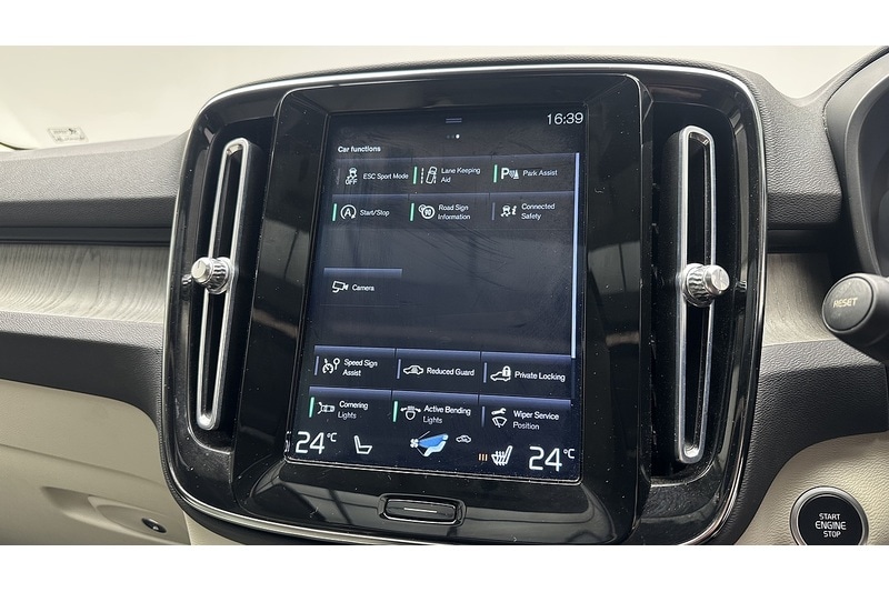 Used Volvo XC40 2020 for sale - 77461179: Photo 46