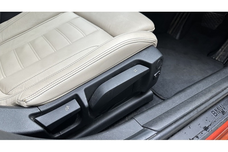 Used BMW 3 Series 2019 for sale - 76784294: Photo 32