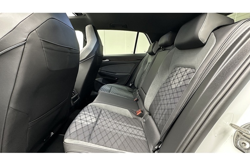 Used Volkswagen Golf 2021 for sale - 77247301: Photo 27