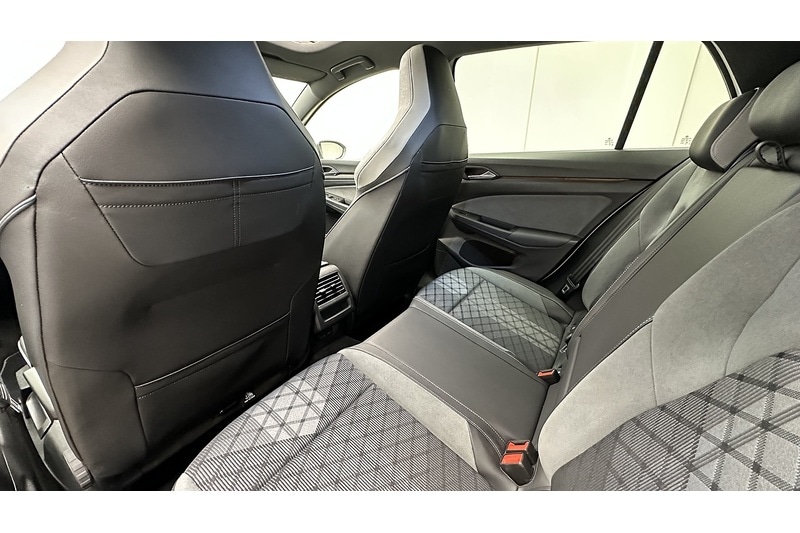 Used Volkswagen Golf 2021 for sale - 77247301: Photo 28