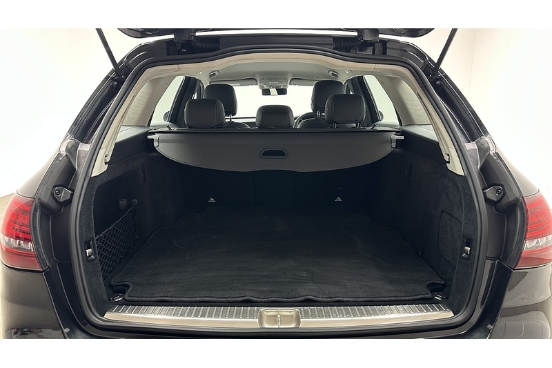 Used Mercedes-Benz C Class 2019 for sale - 76950824: Photo 53