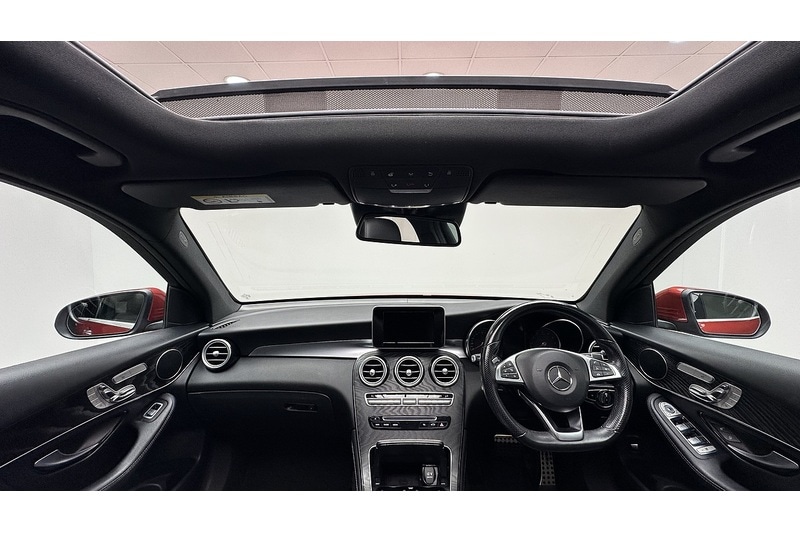 Used Mercedes-Benz GLC 2018 for sale - 76784398: Photo 2