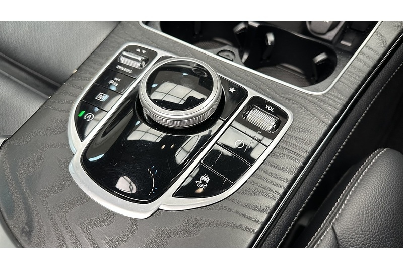 Used Mercedes-Benz GLC 2018 for sale - 76784398: Photo 56