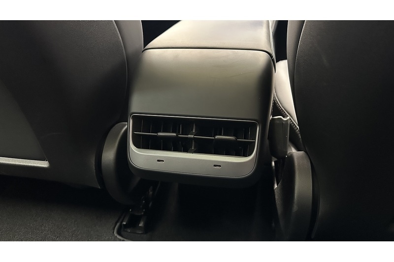 Used Tesla Model 3 2021 for sale - 76784546: Photo 32