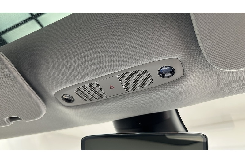 Used Tesla Model 3 2021 for sale - 76784546: Photo 54