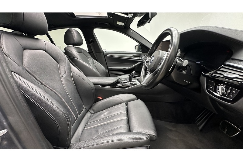 Used BMW 5 Series 2022 for sale - 77792597: Photo 32