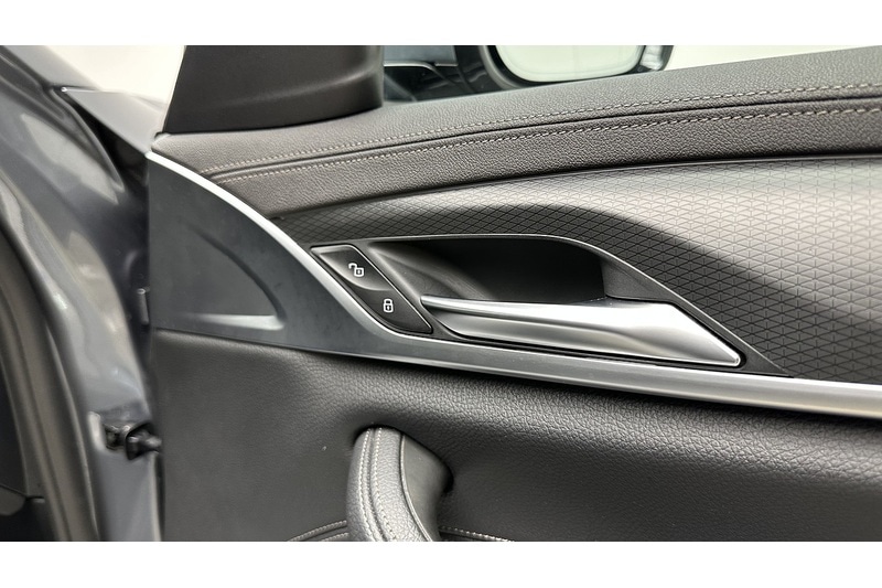 Used BMW 5 Series 2022 for sale - 77792597: Photo 38