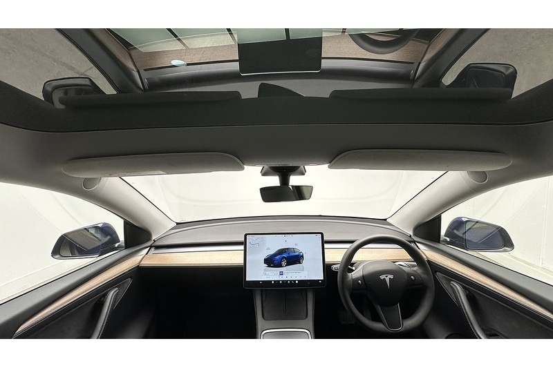 Used Tesla Model Y 2024 for sale - 78122324: Photo 2