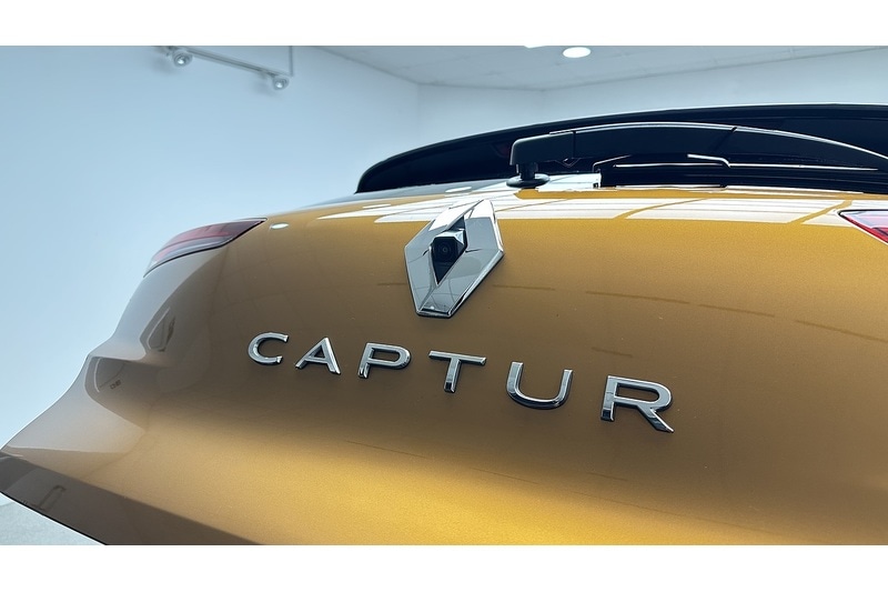 Used Renault Captur 2022 for sale - 76784462: Photo 15