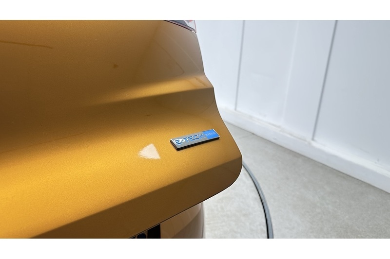 Used Renault Captur 2022 for sale - 76784462: Photo 16