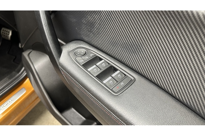 Used Renault Captur 2022 for sale - 76784462: Photo 32