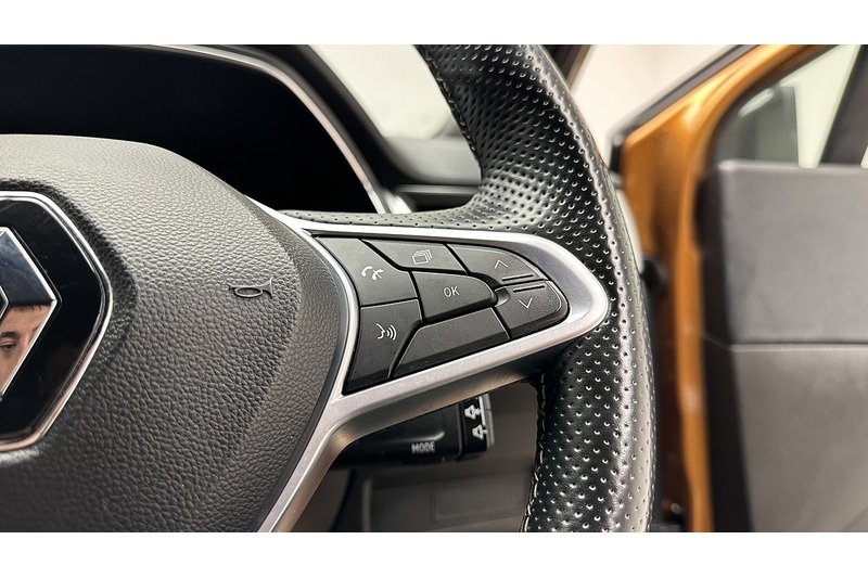 Used Renault Captur 2022 for sale - 76784462: Photo 38