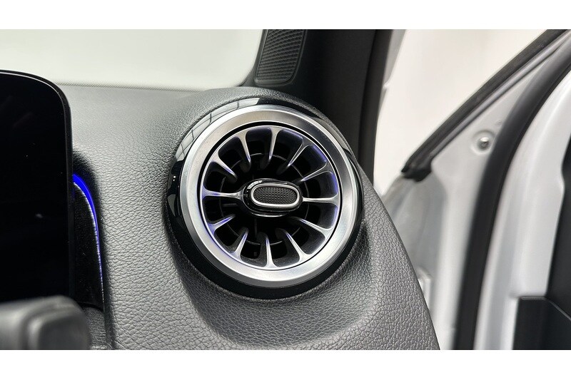 Used Mercedes-Benz GLB 2022 for sale - 77937484: Photo 40