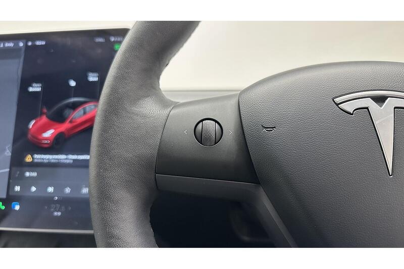 Used Tesla Model 3 2021 for sale - 76784564: Photo 42