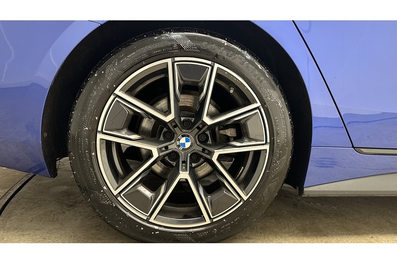 Used BMW 4 Series 2023 for sale - 77168550: Photo 15