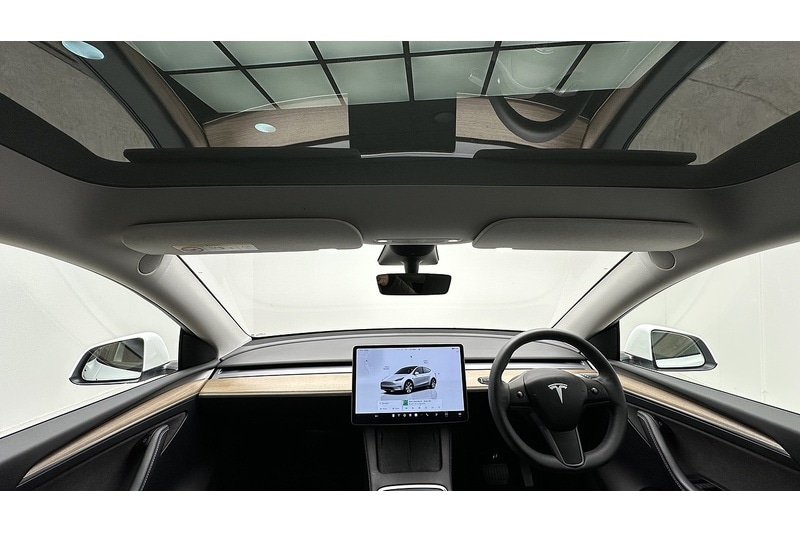 Used Tesla Model Y 2024 for sale - 77162014: Photo 2