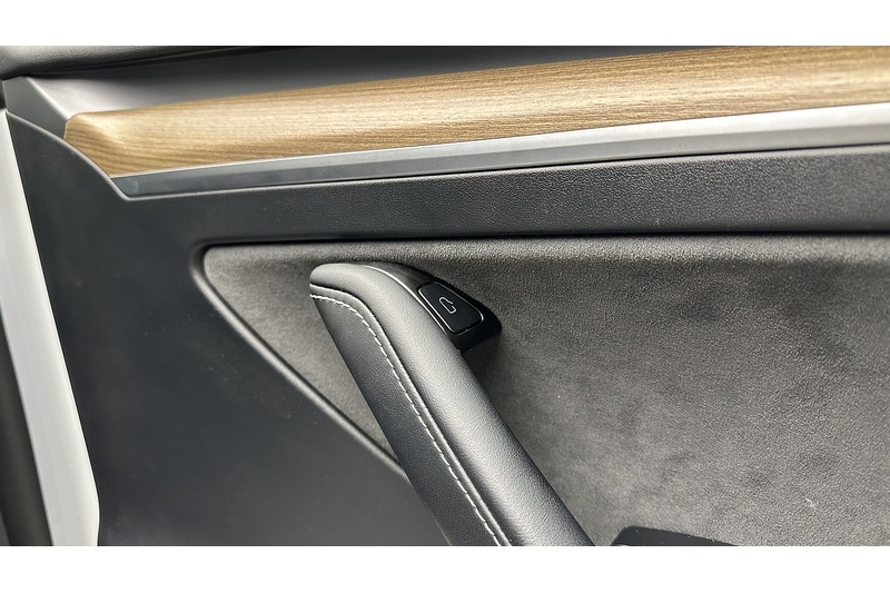 Used Tesla Model Y 2024 for sale - 77162014: Photo 34