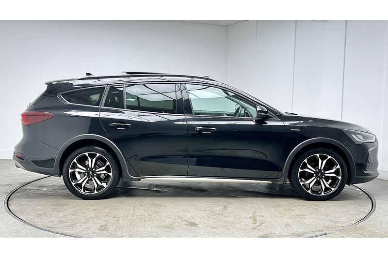 Used Ford Focus 2022 for sale - 76784394: Photo 6