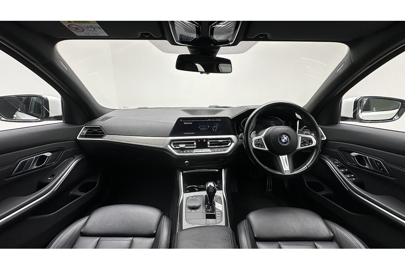 Used BMW 3 Series 2019 for sale - 78107376: Photo 2