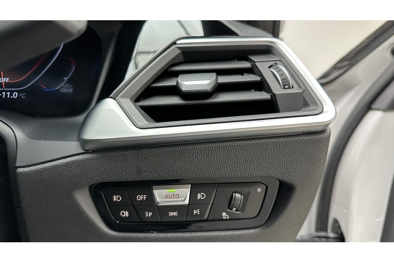 Used BMW 3 Series 2019 for sale - 78107376: Photo 32