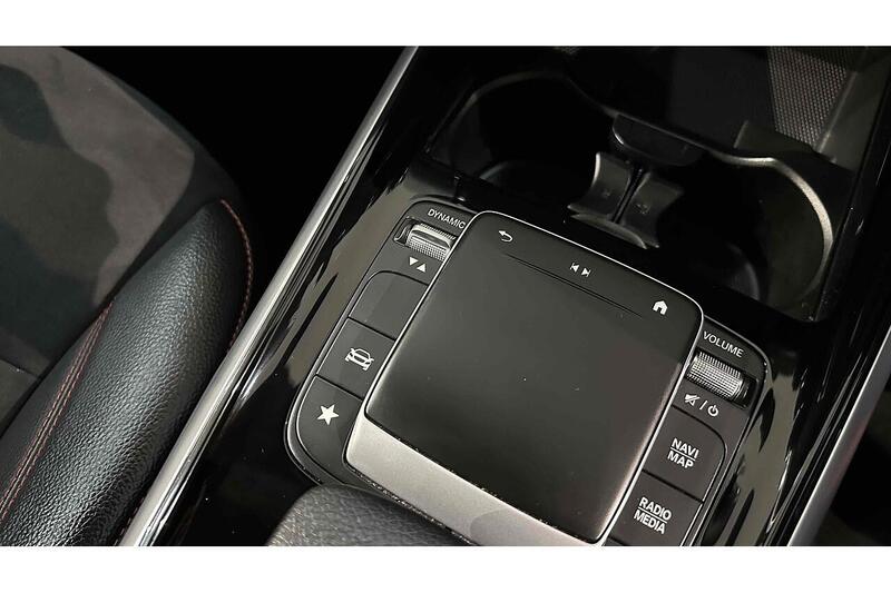 Used Mercedes-Benz GLB 2022 for sale - 76784597: Photo 53