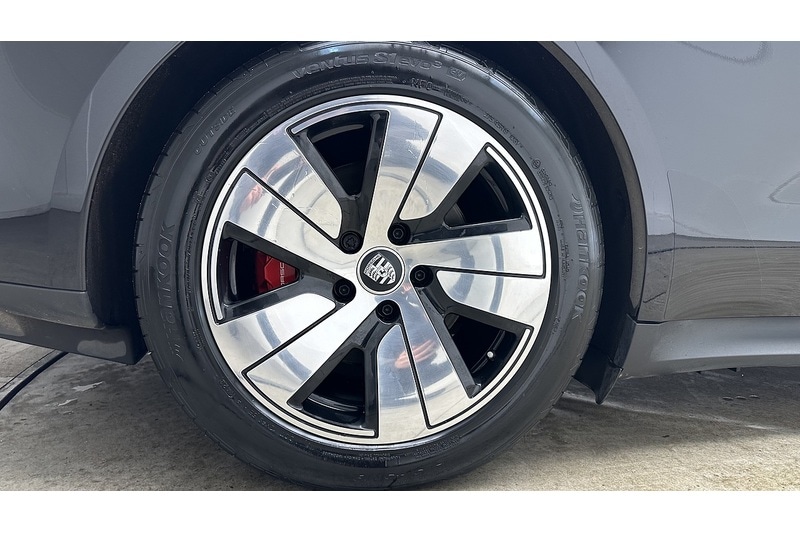 Used Porsche Taycan 2023 for sale - 76982538: Photo 14