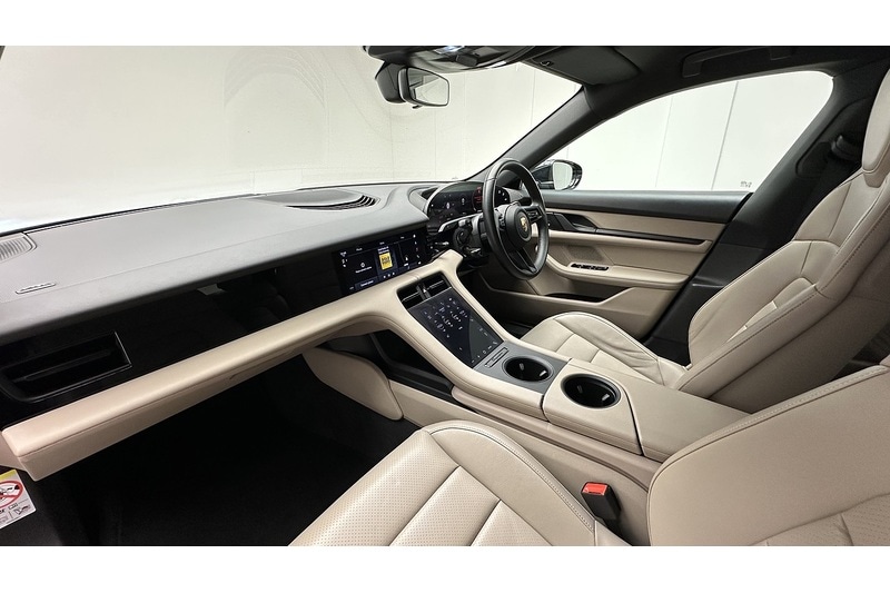 Used Porsche Taycan 2023 for sale - 76982538: Photo 18