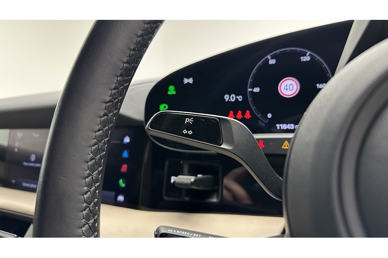 Used Porsche Taycan 2023 for sale - 76982538: Photo 33